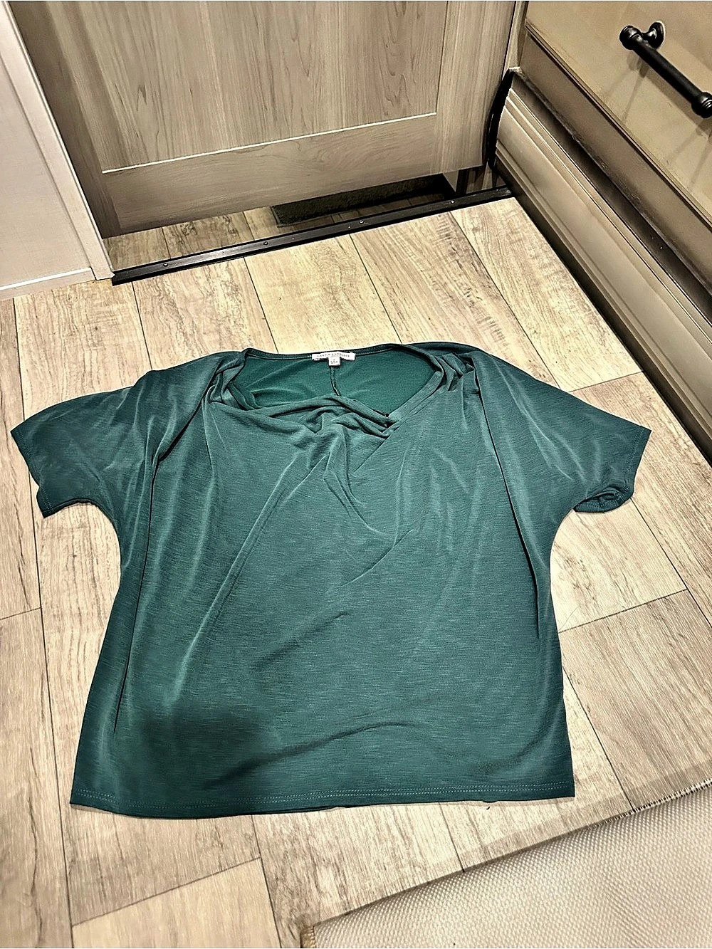 Short Sleeve Blouse in Green